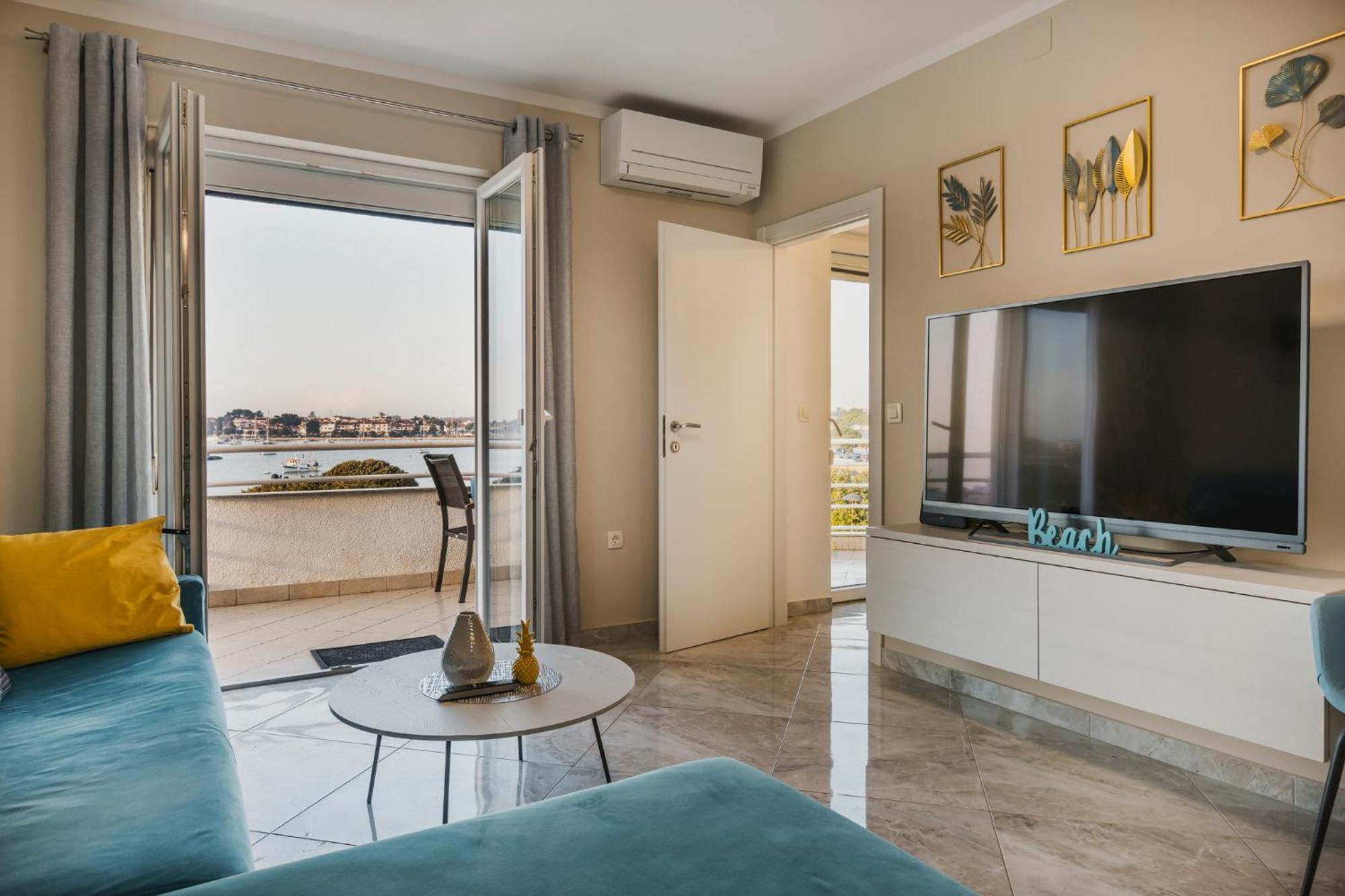 Bluemarine Apartment อูมัค ภายนอก รูปภาพ