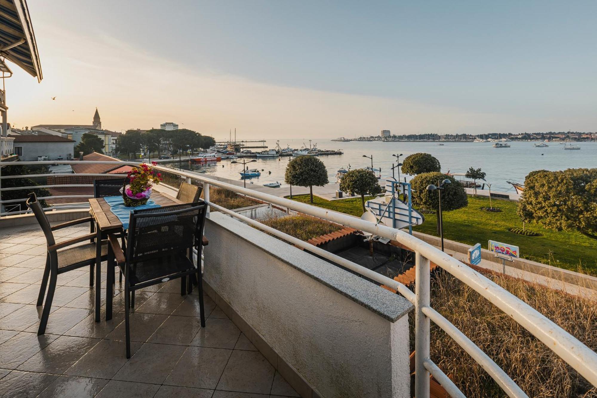 Bluemarine Apartment อูมัค ภายนอก รูปภาพ