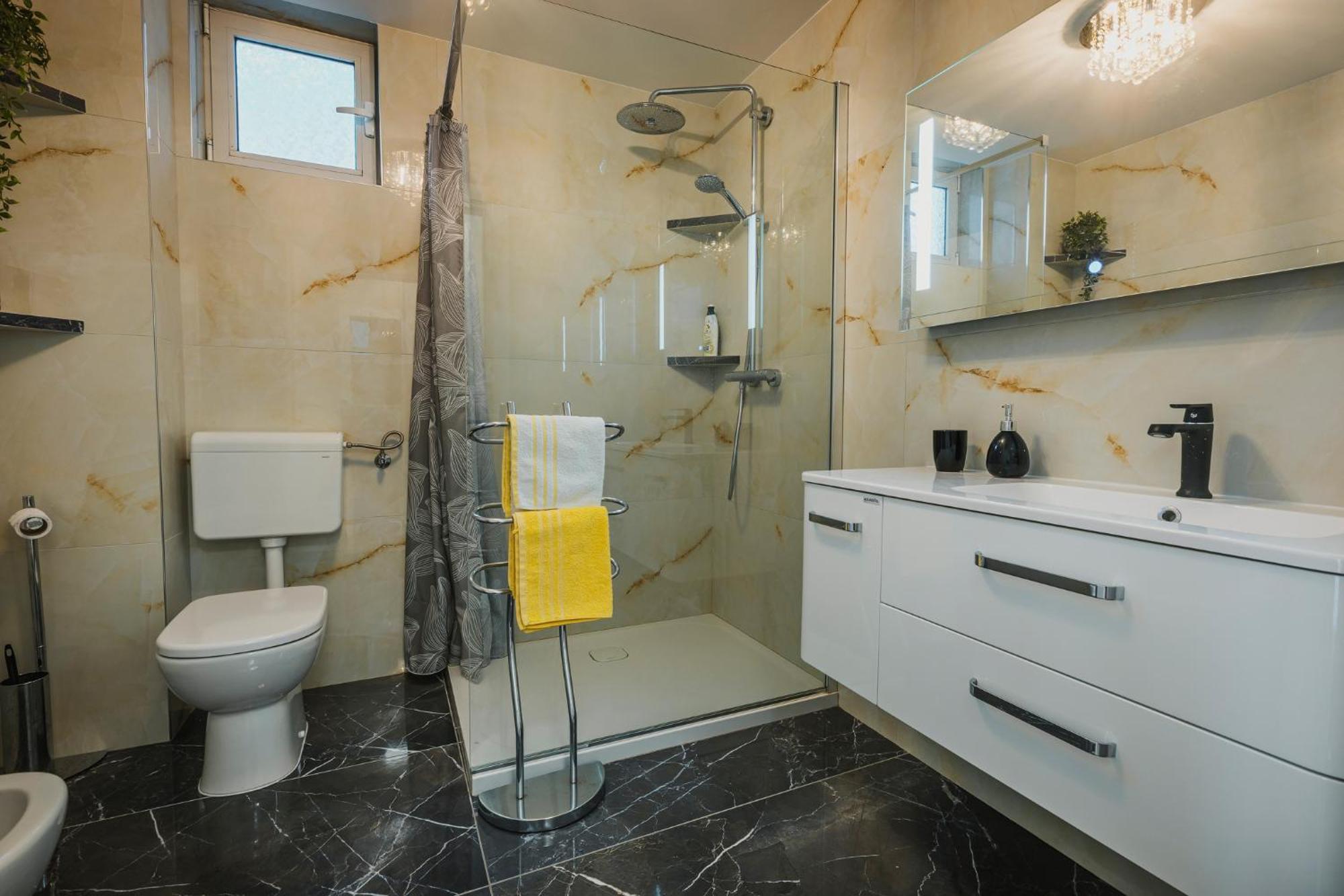 Bluemarine Apartment อูมัค ภายนอก รูปภาพ
